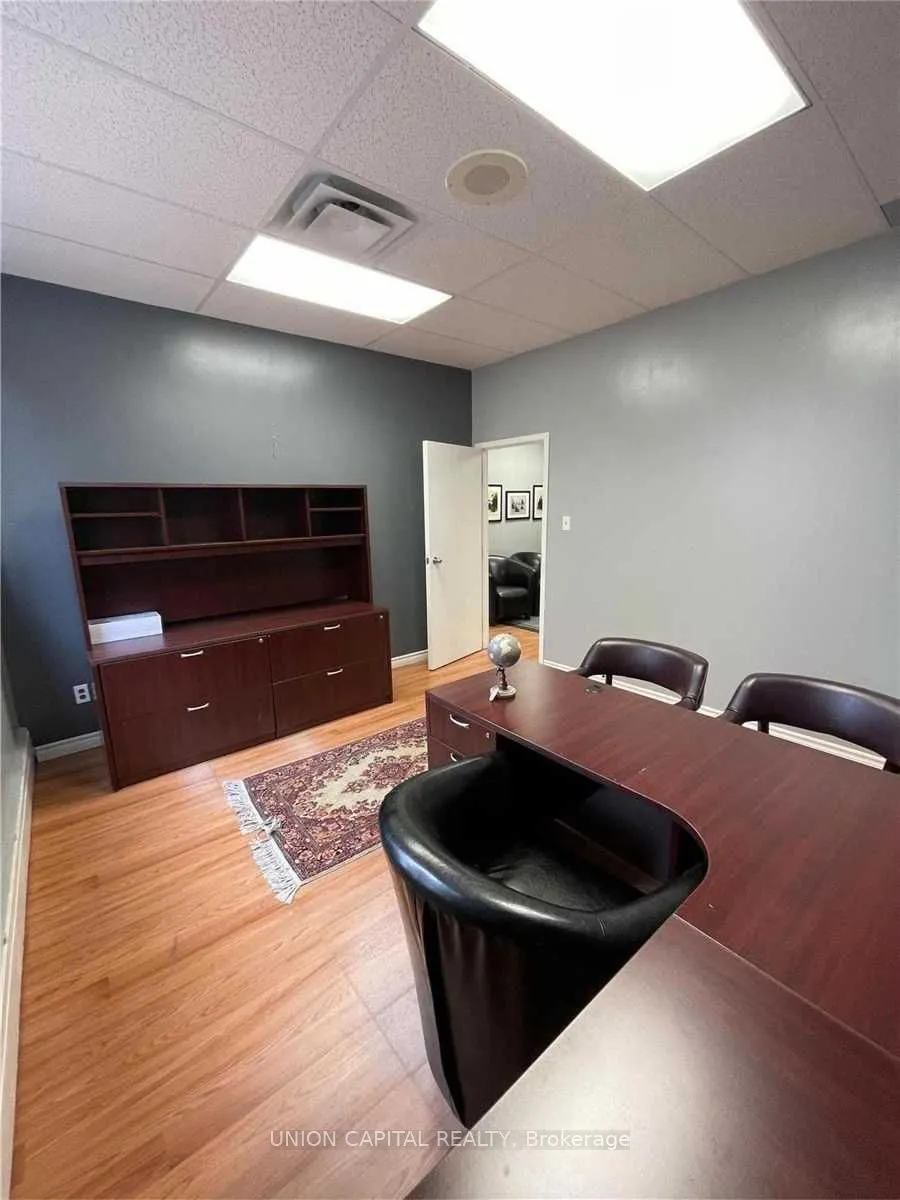 10211 Yonge Street, #205