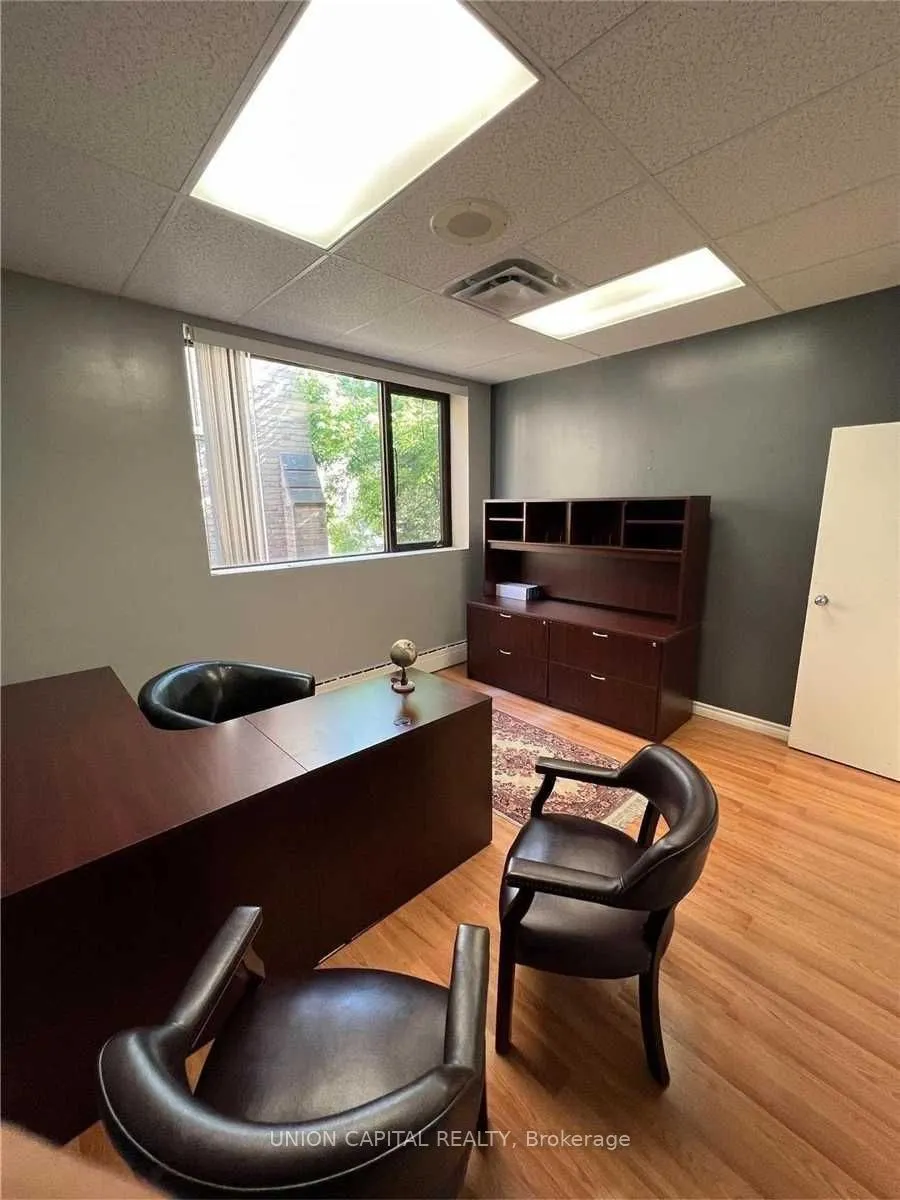 10211 Yonge Street, #205