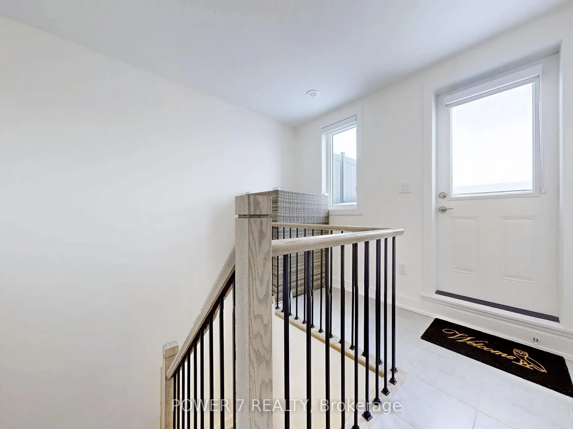 8 Sayers Lane, #5