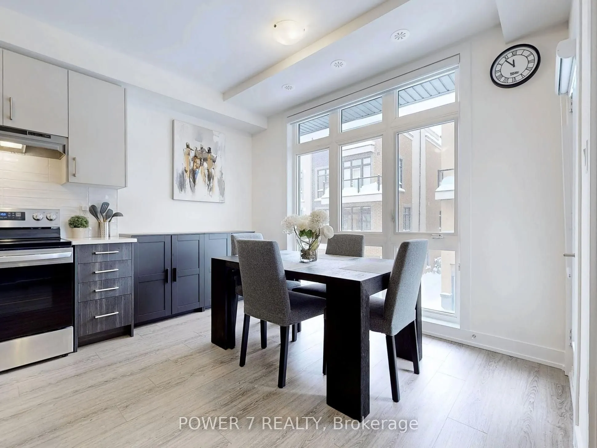 8 Sayers Lane, #5