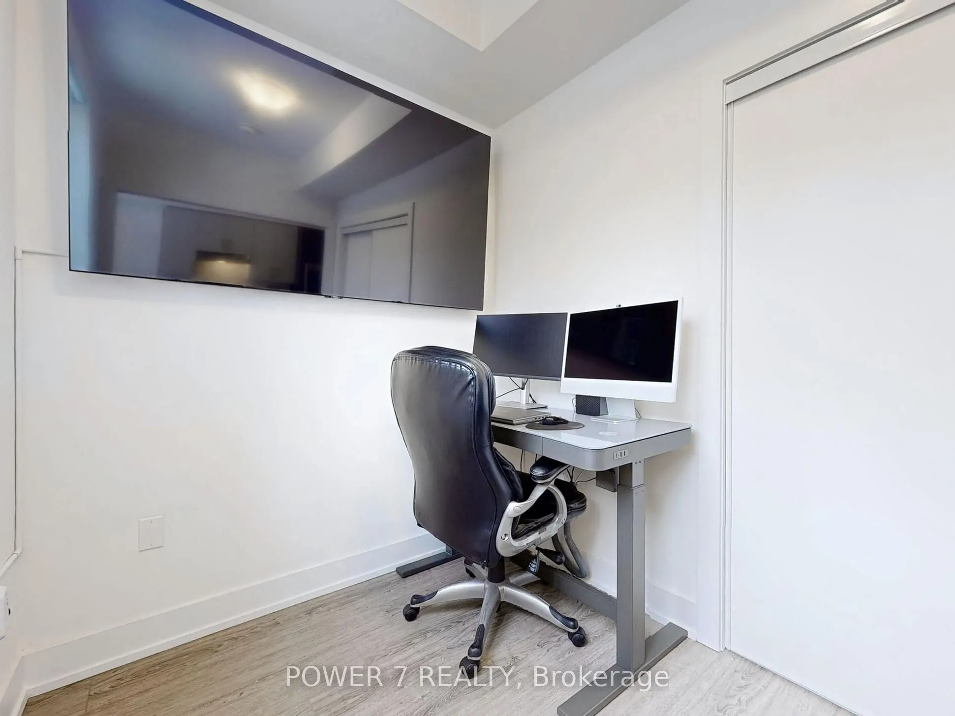 8 Sayers Lane, #5