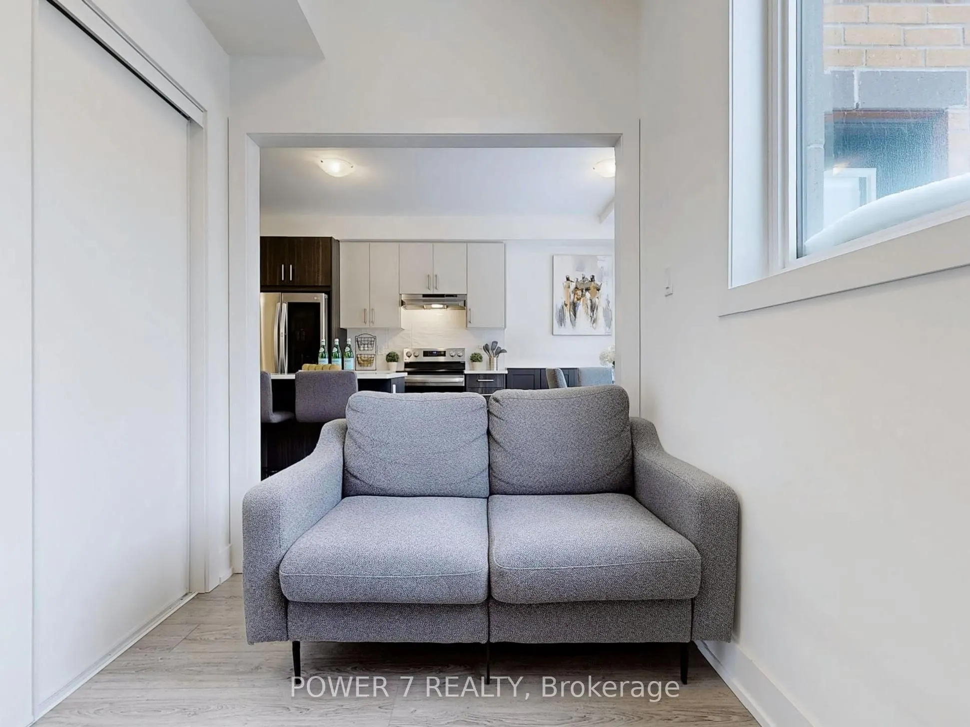 8 Sayers Lane, #5