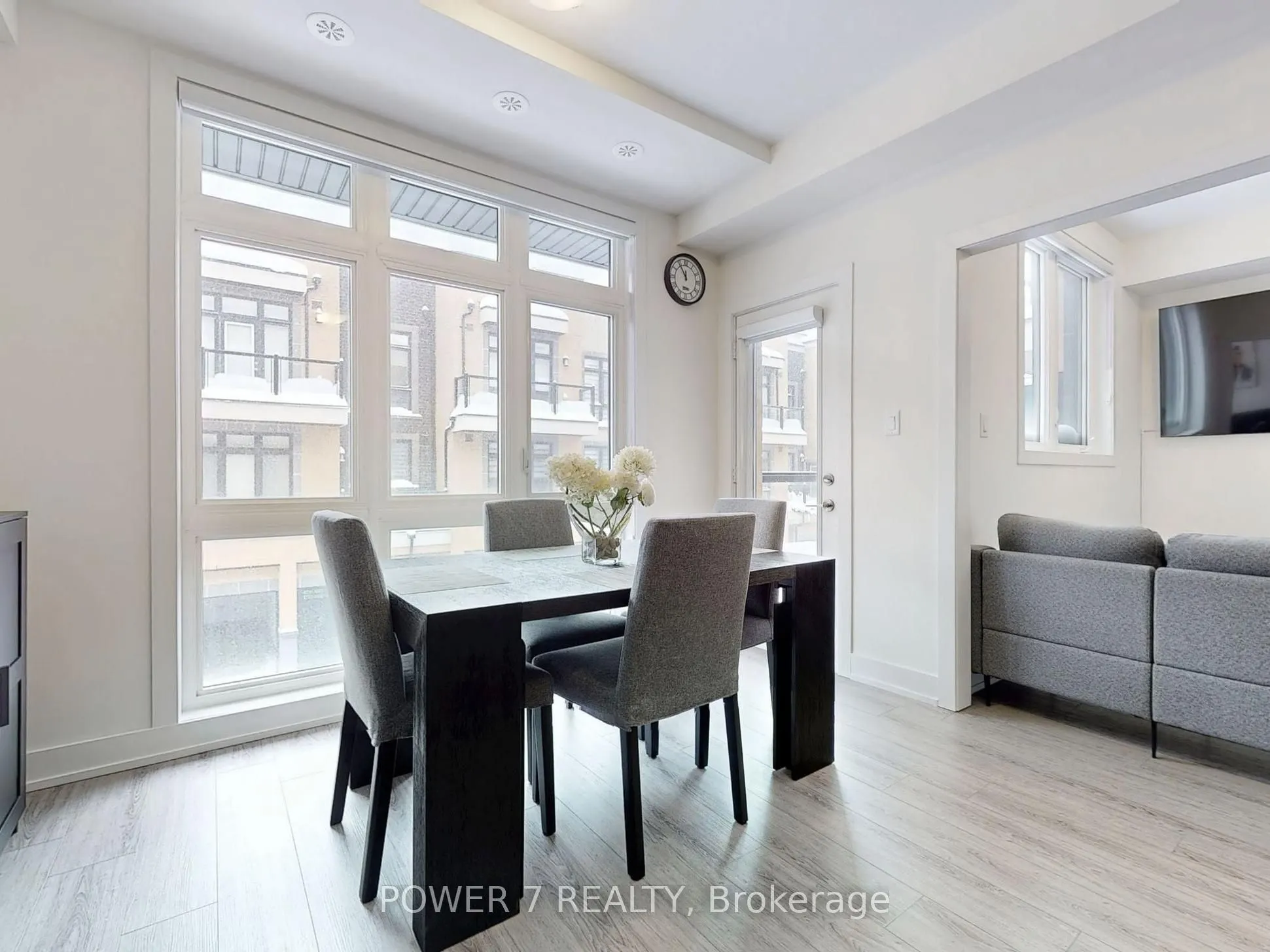 8 Sayers Lane, #5