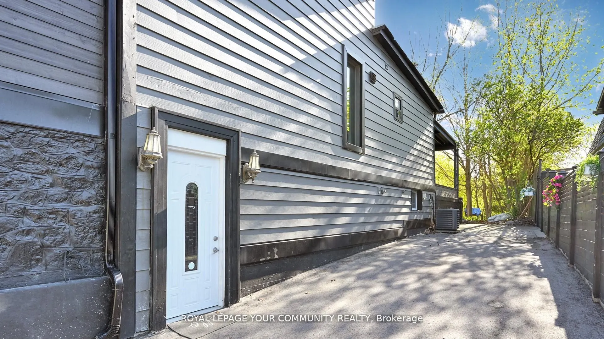 64 Machell Avenue