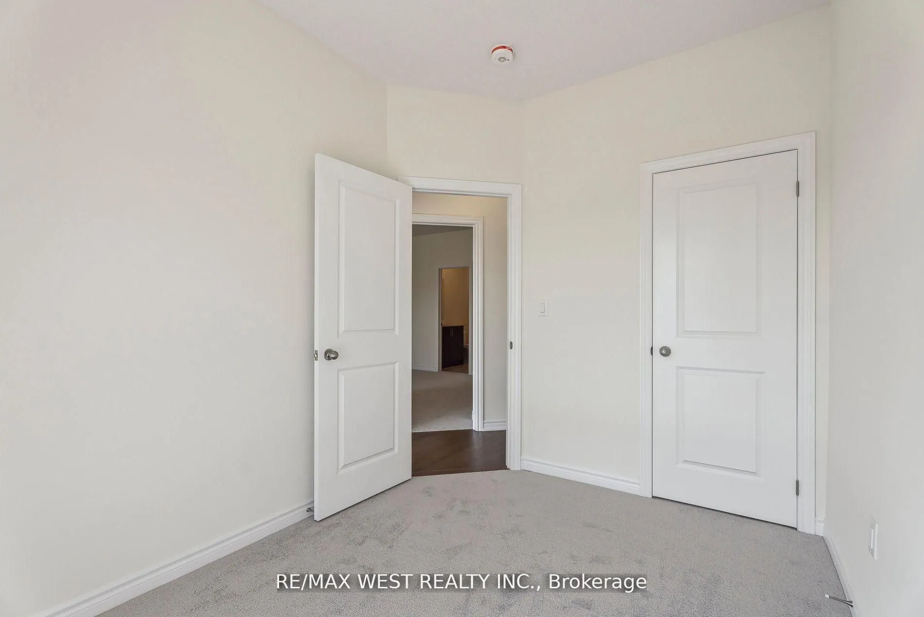 149 Blick Crescent