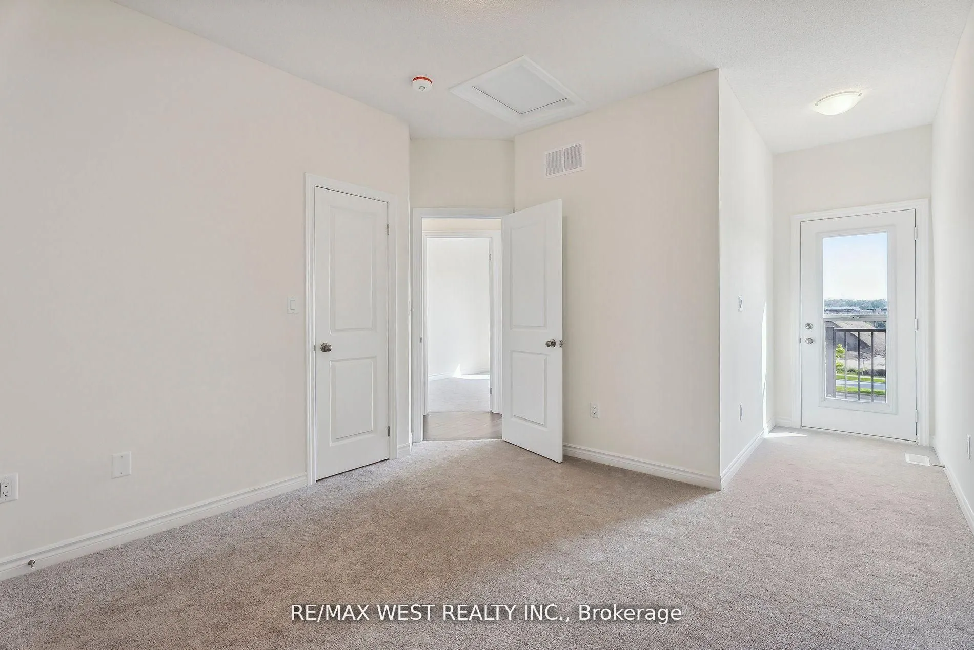 149 Blick Crescent