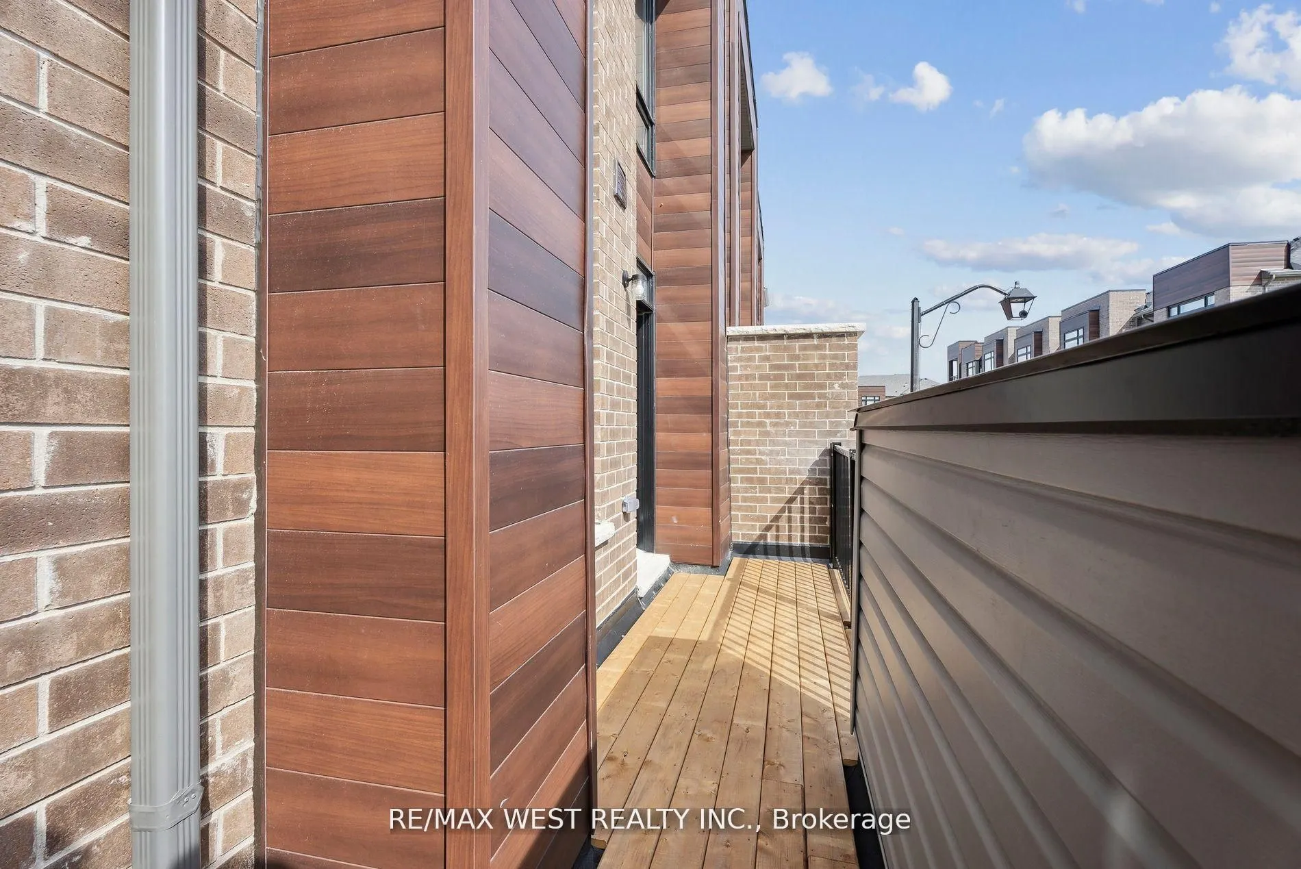 149 Blick Crescent