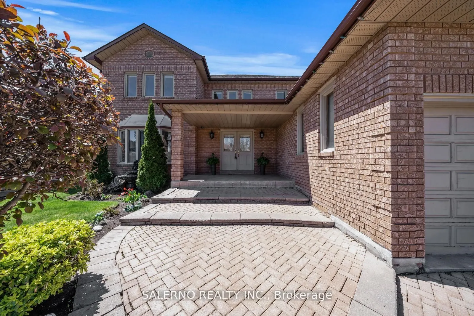 42 Columbus Avenue