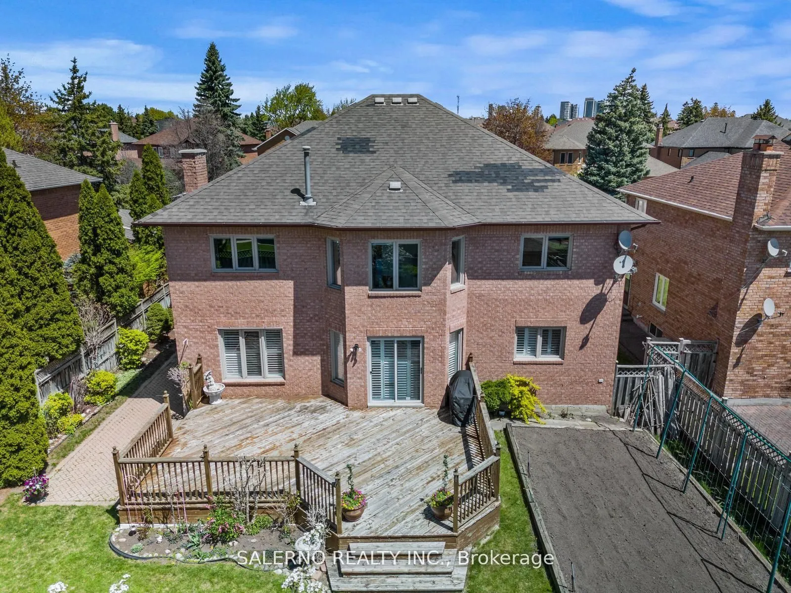 42 Columbus Avenue