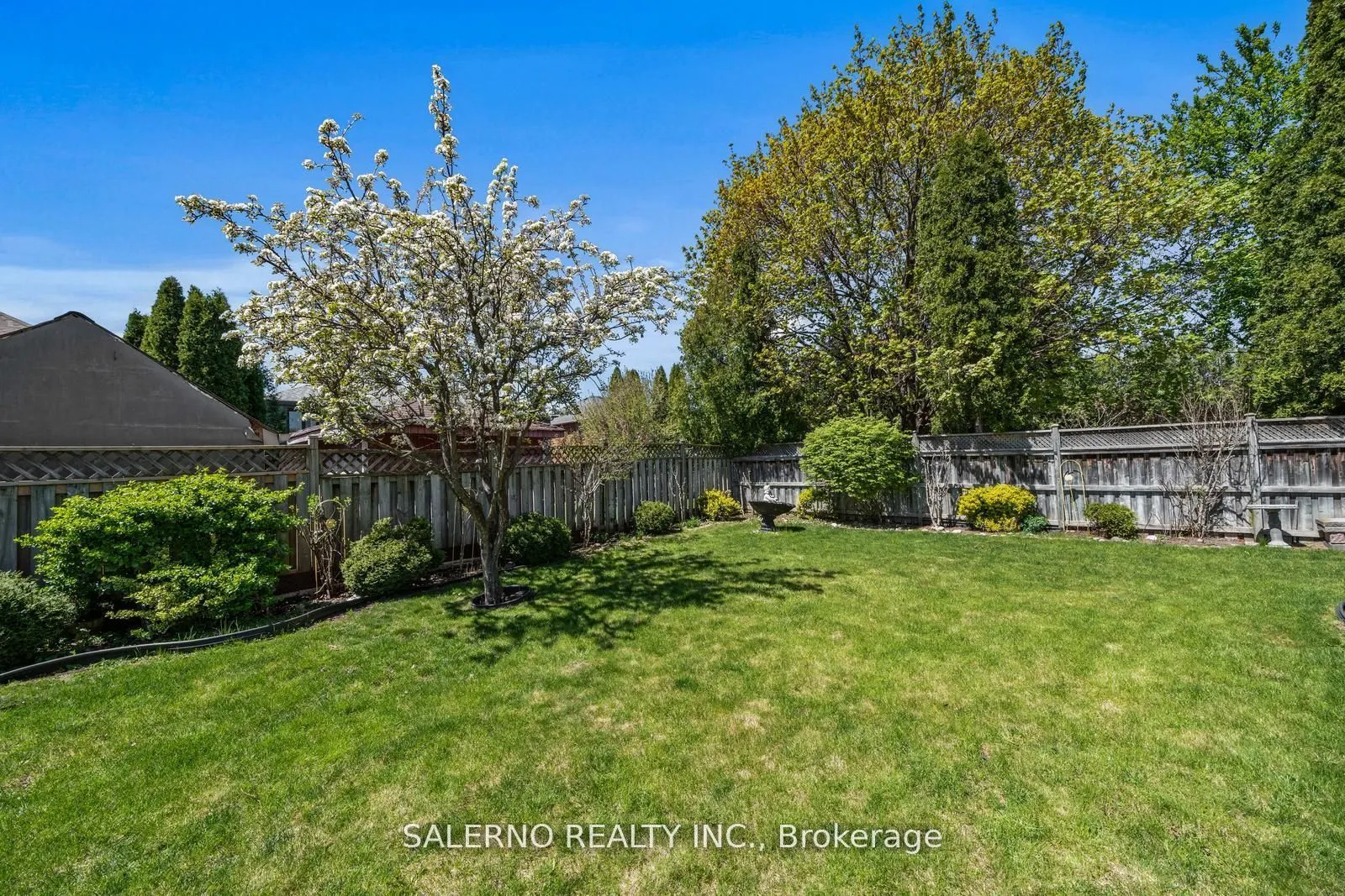 42 Columbus Avenue