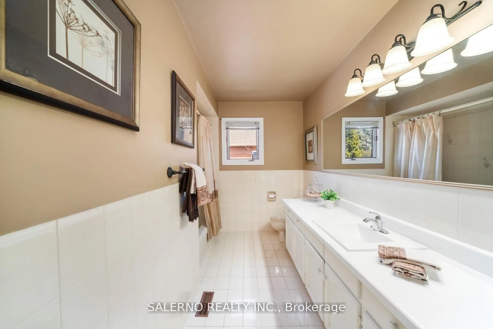 42 Columbus Avenue