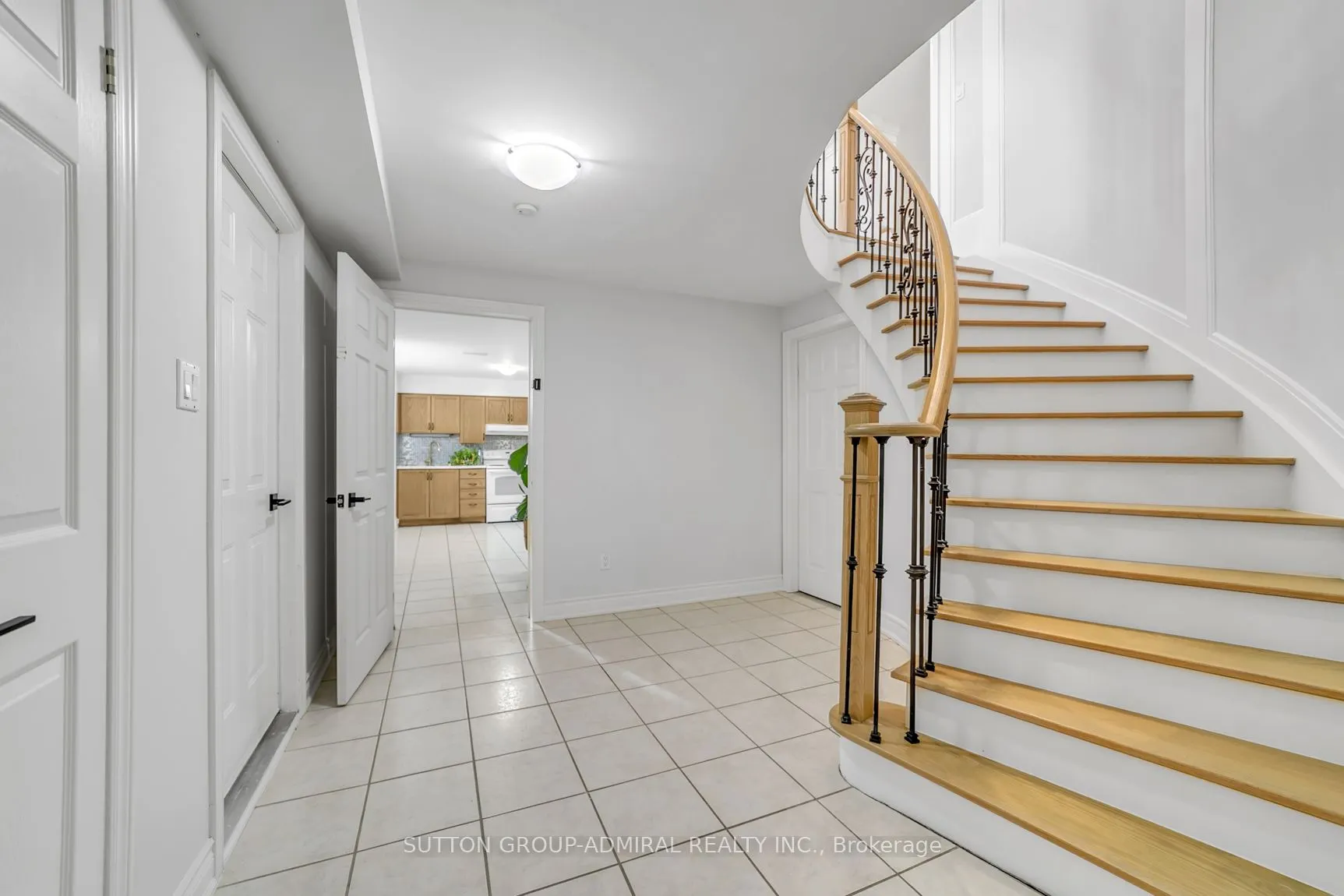 49 Pearson Avenue