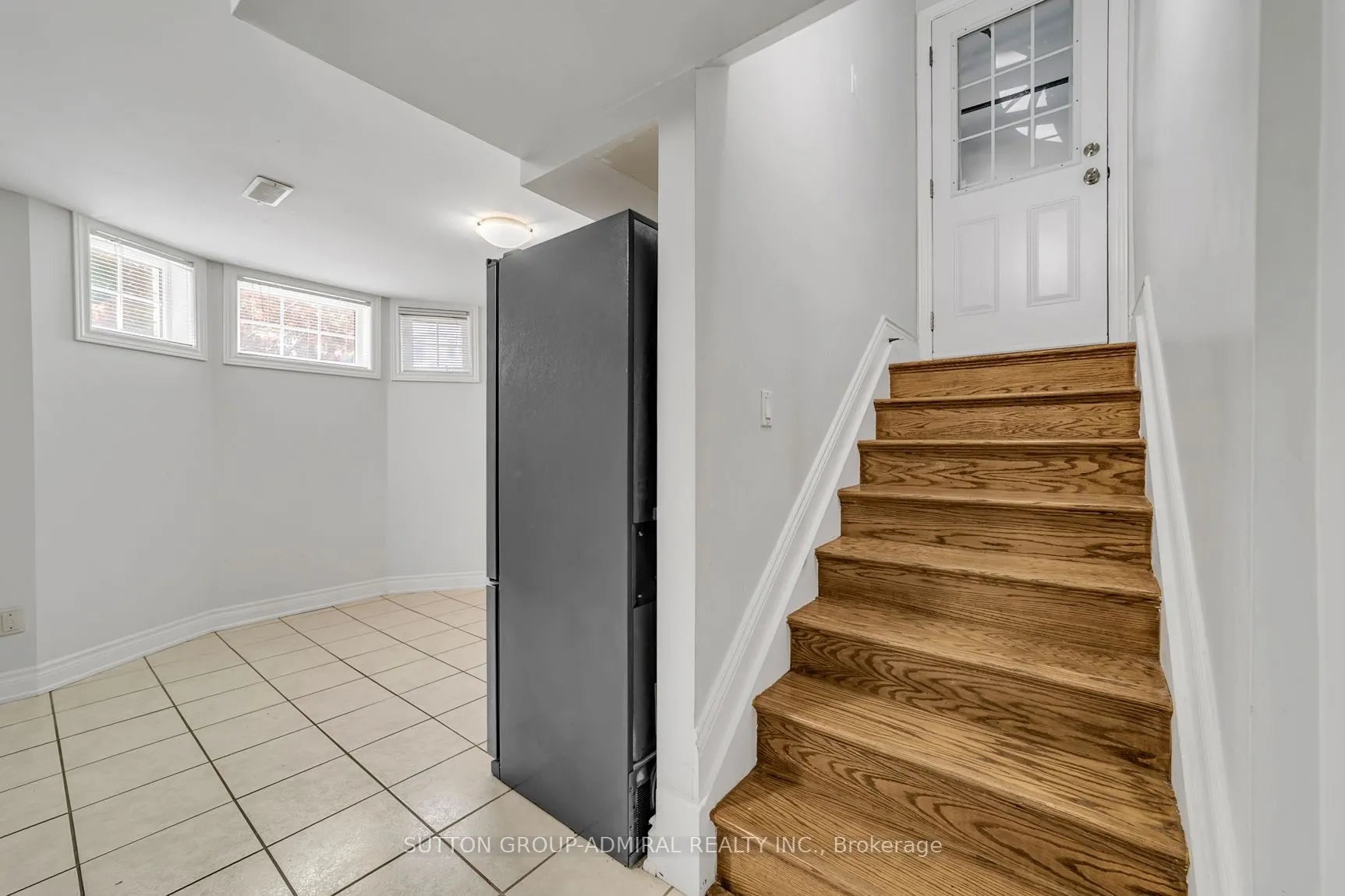 49 Pearson Avenue