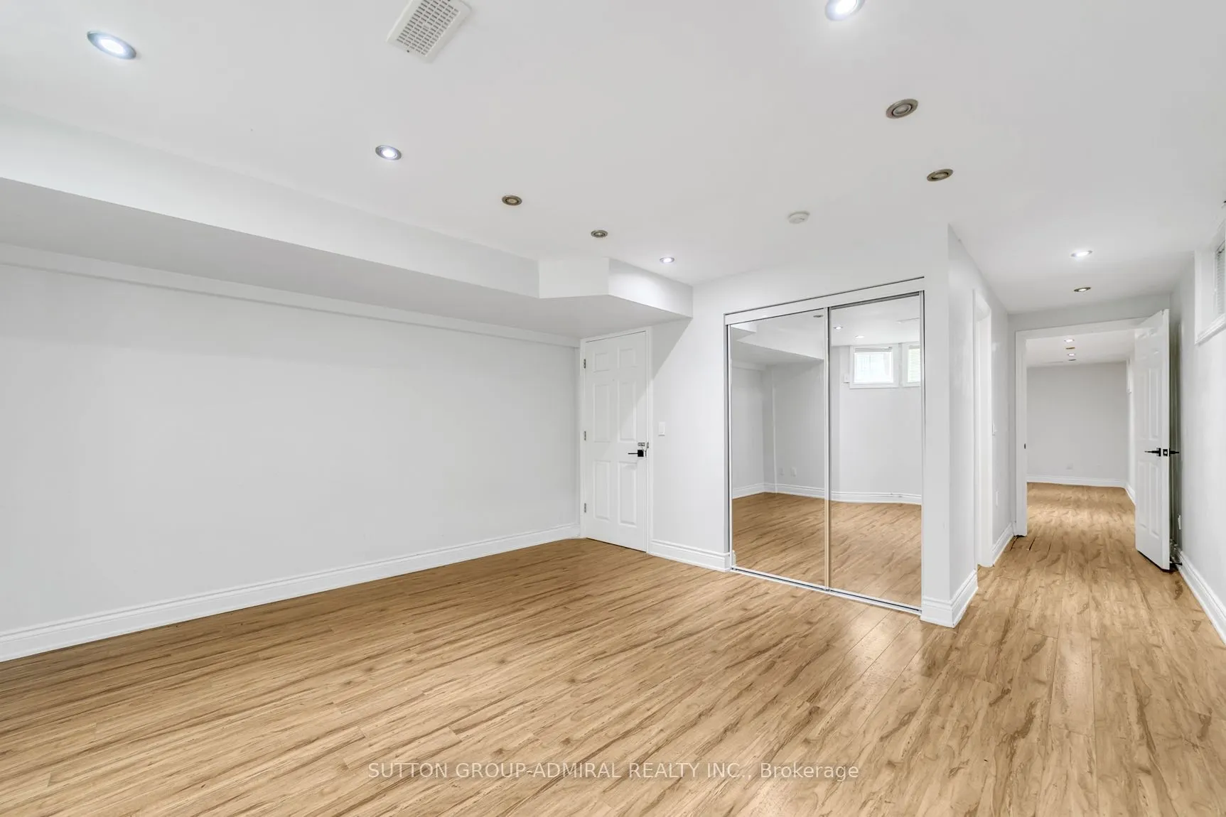 49 Pearson Avenue