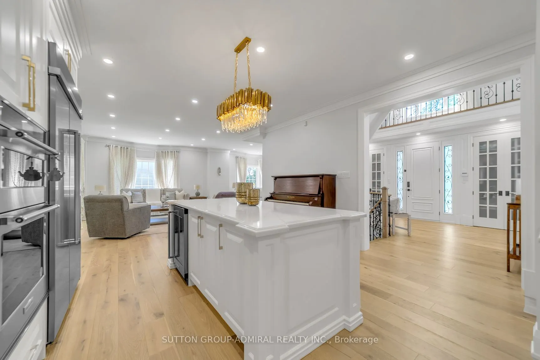 49 Pearson Avenue