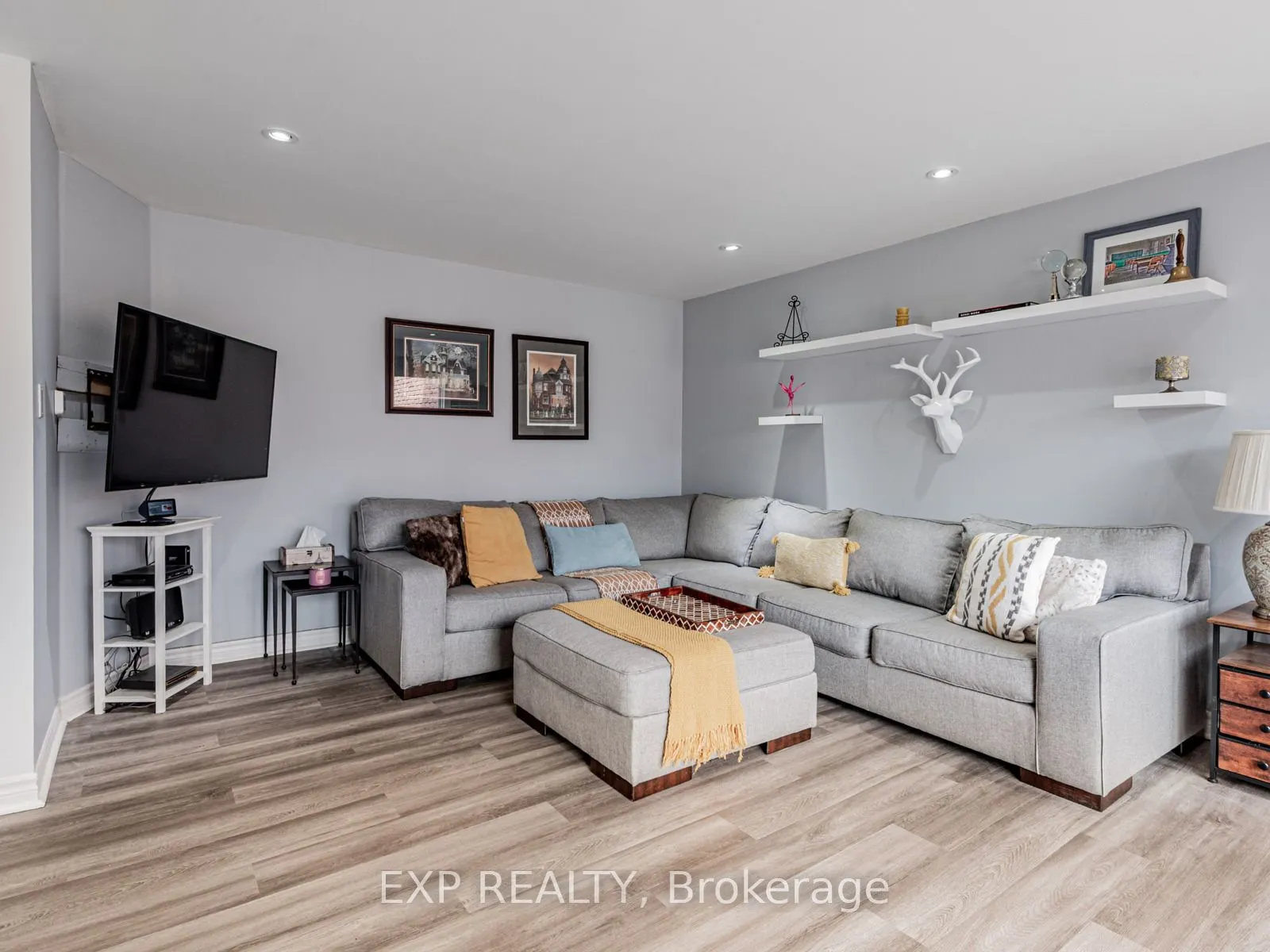 219 Milestone Crescent, #117