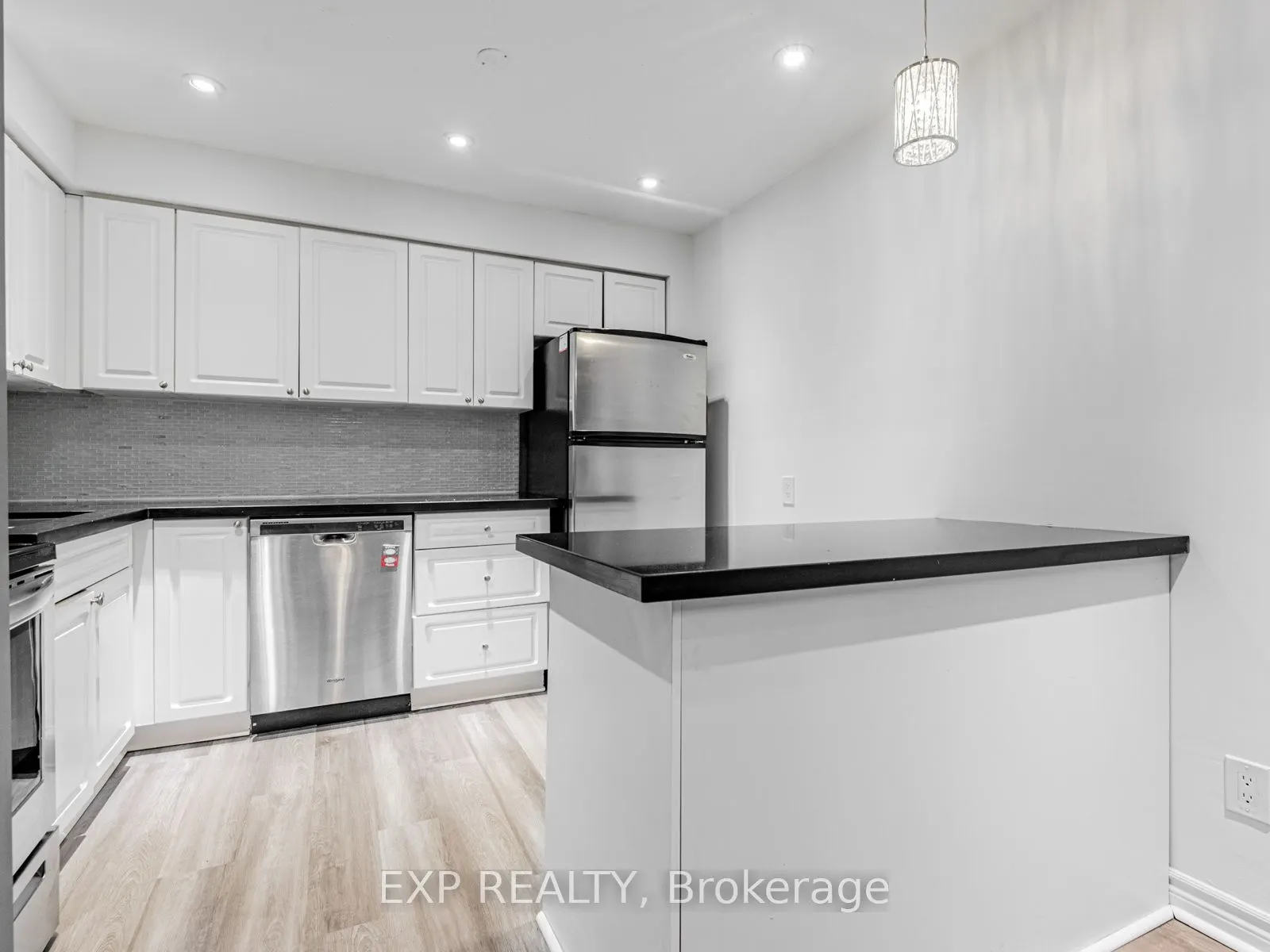 219 Milestone Crescent, #117