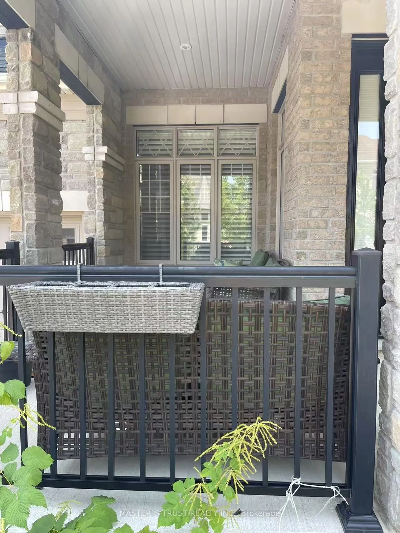 81 Oliver Emmerson Avenue