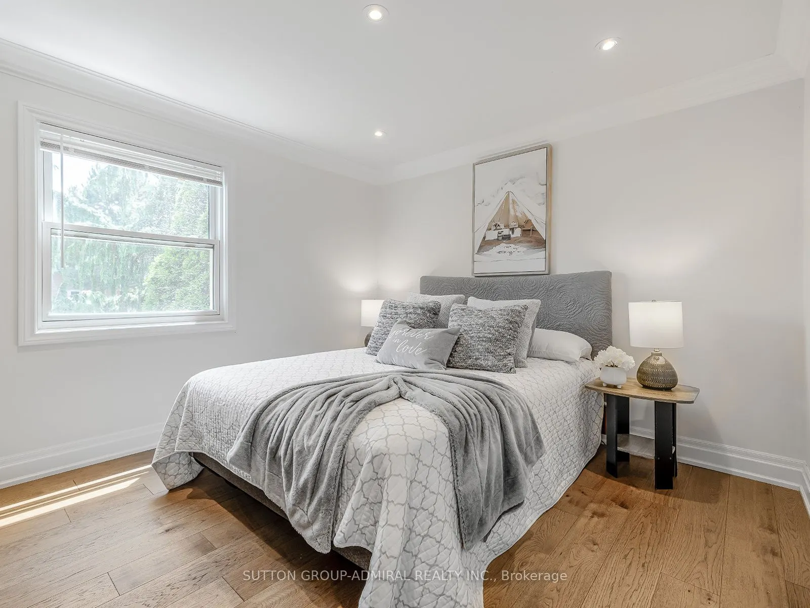 263 Crossland Gate