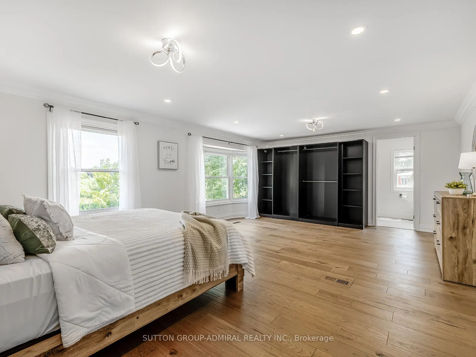 263 Crossland Gate