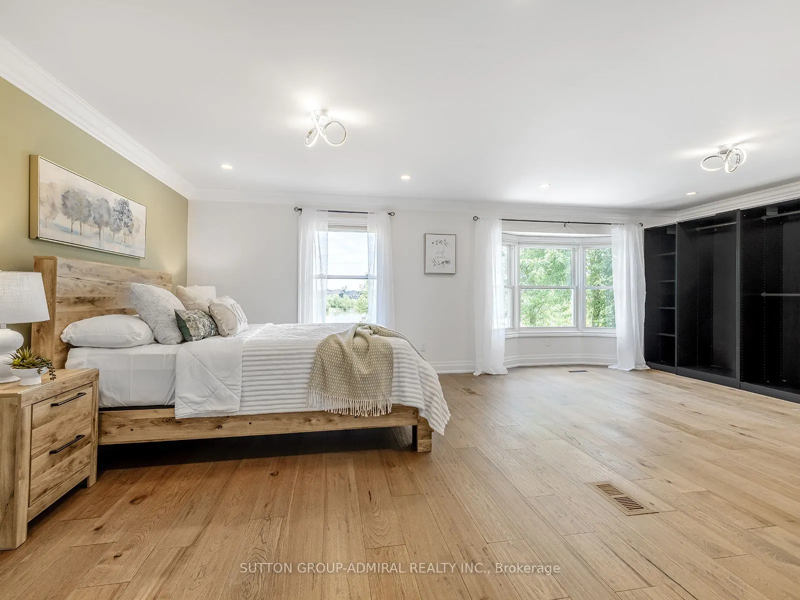 263 Crossland Gate