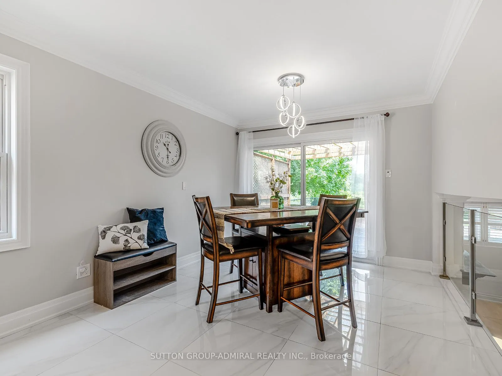 263 Crossland Gate