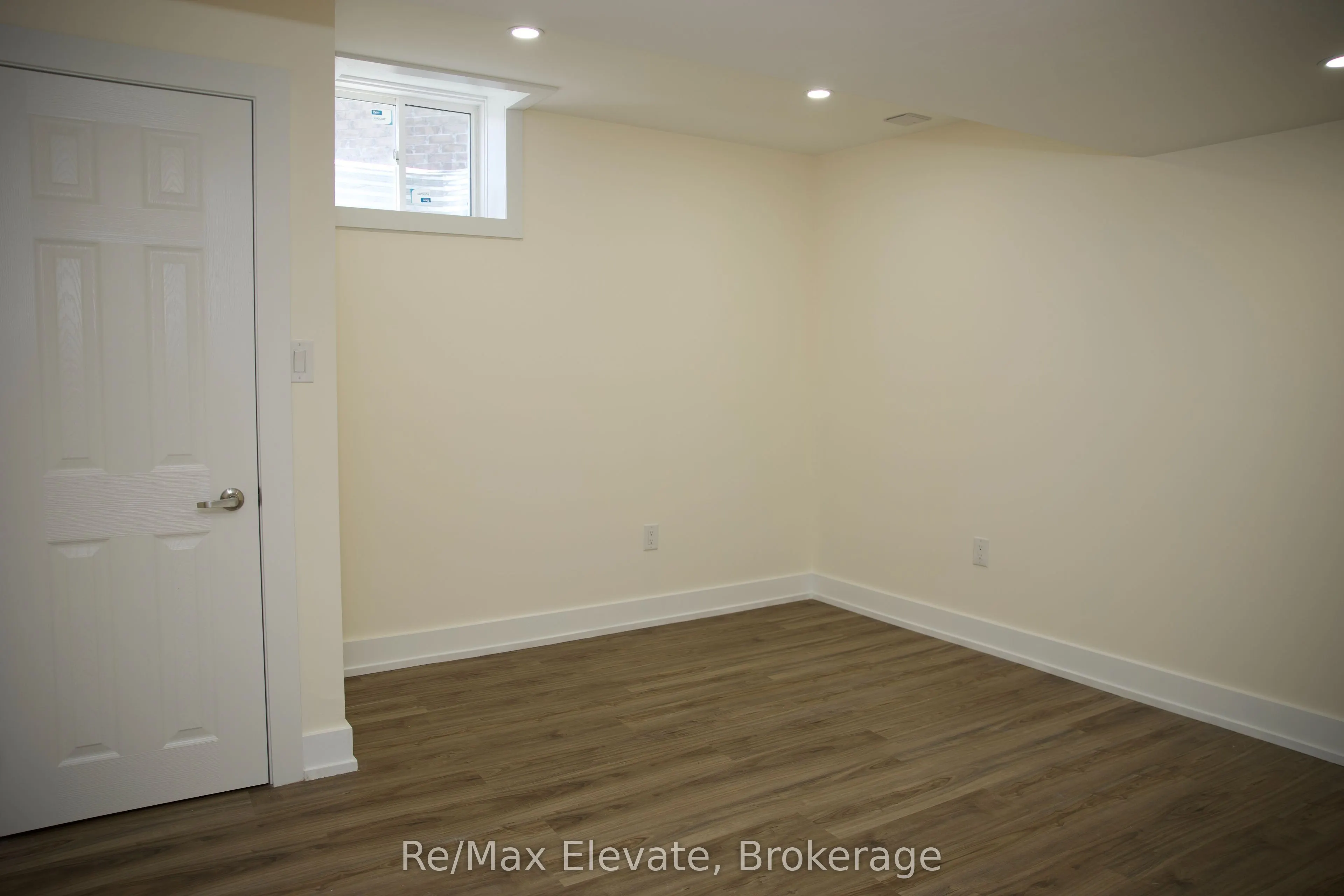 42 Concert Hill Way