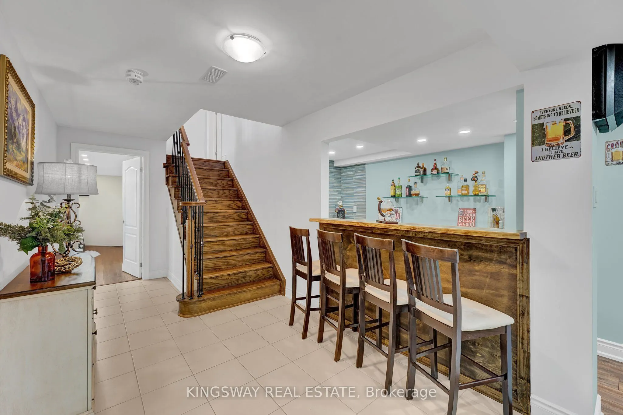 70 Bond Crescent