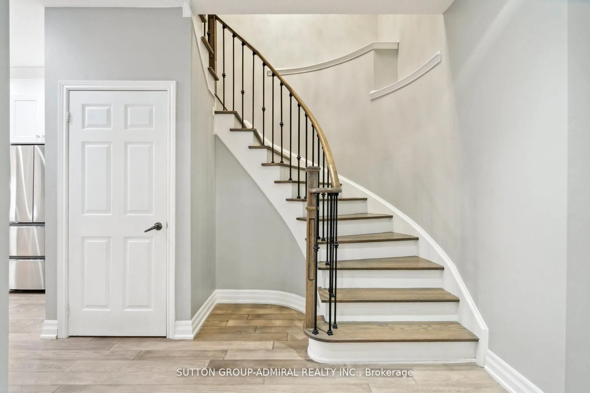 30 Blue Grouse Road