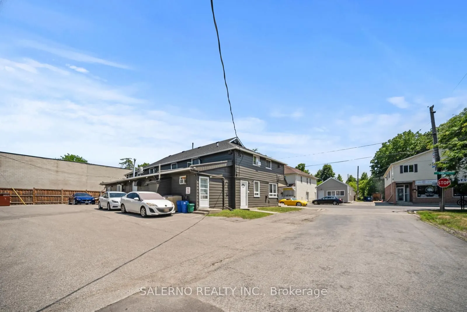 930 Lake Drive E