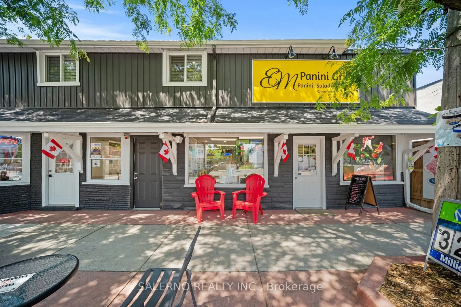 930 Lake Drive E