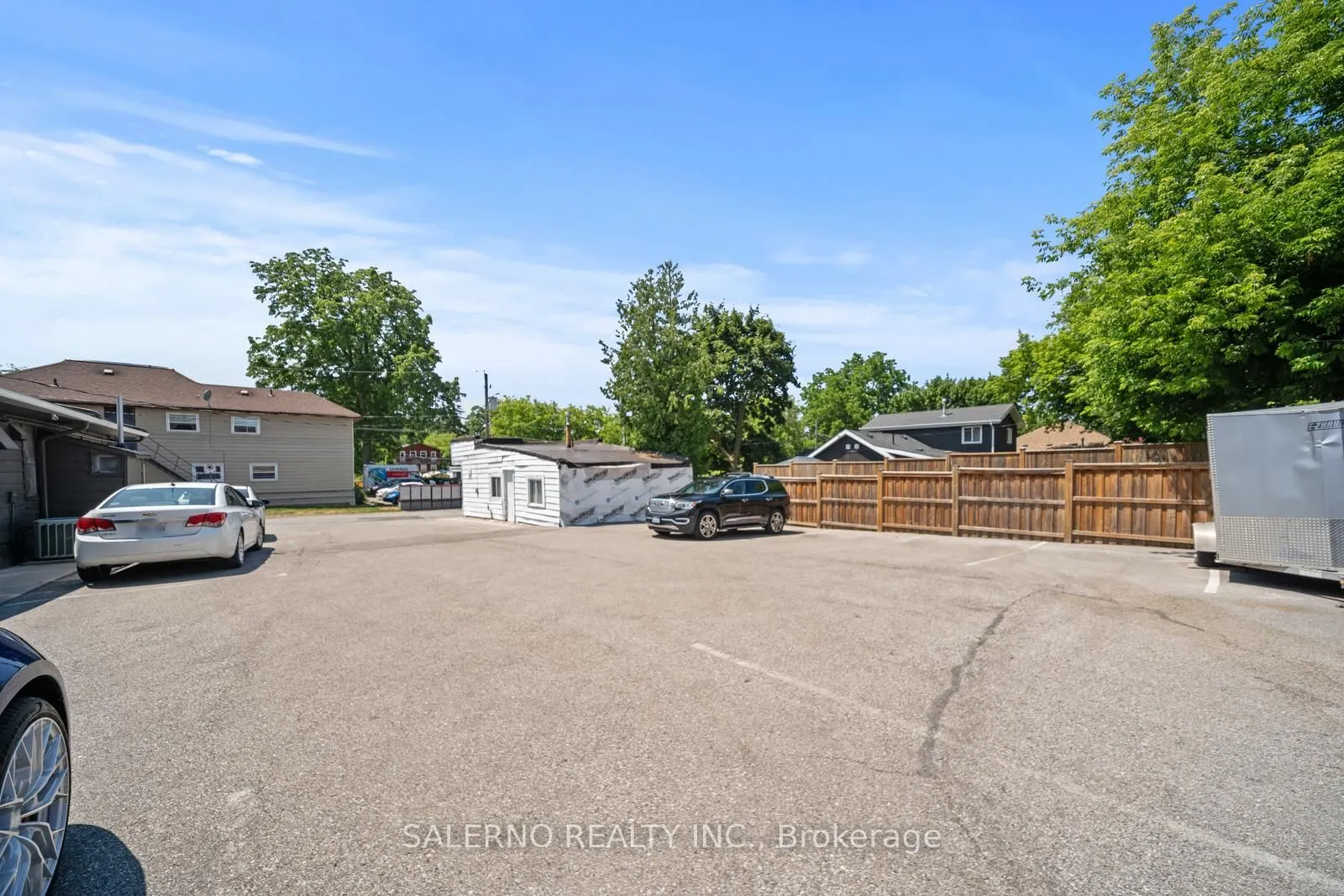 930 Lake Drive E
