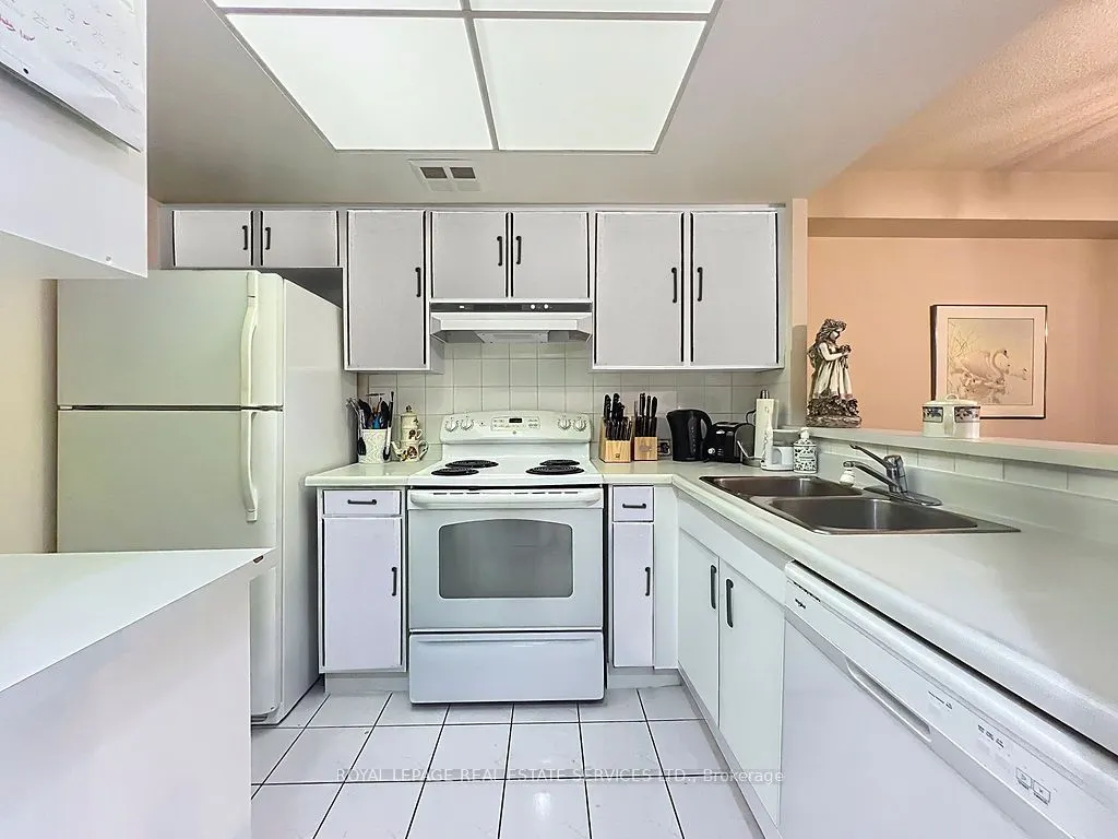 100 Observatory Lane #502