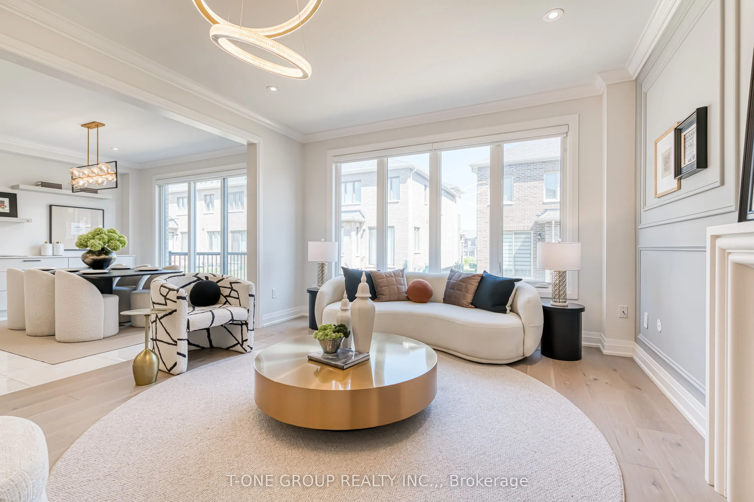 16 Longworth Avenue