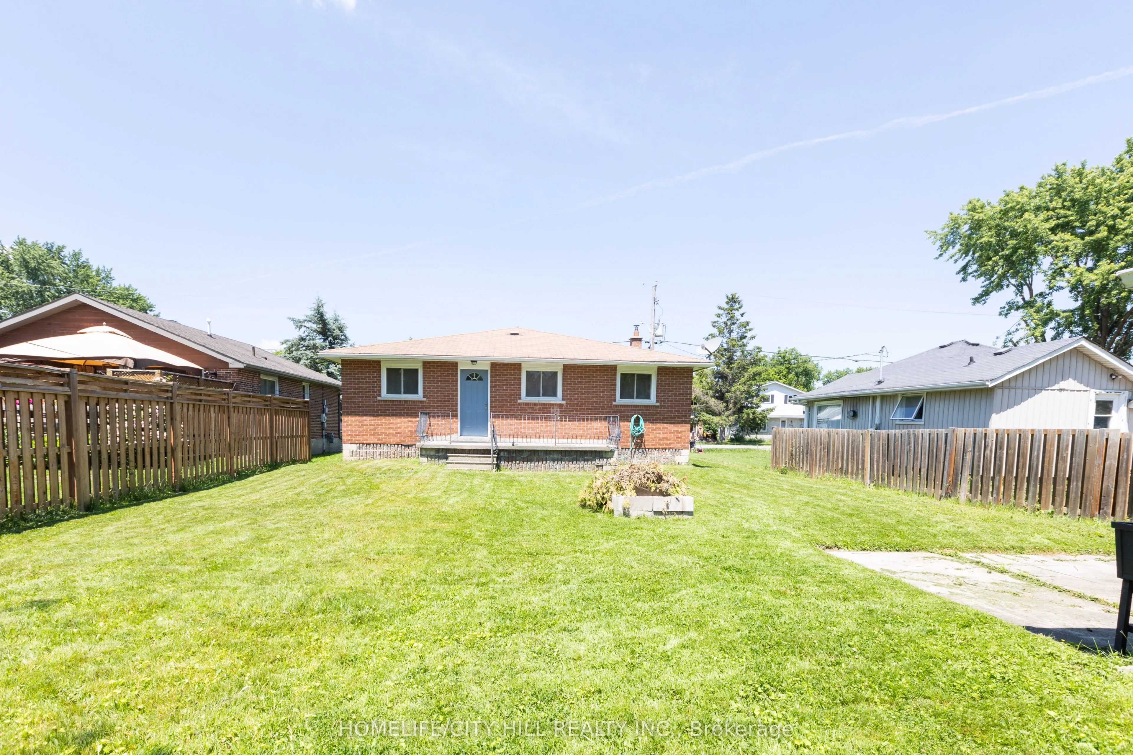 347 Hollywood Drive