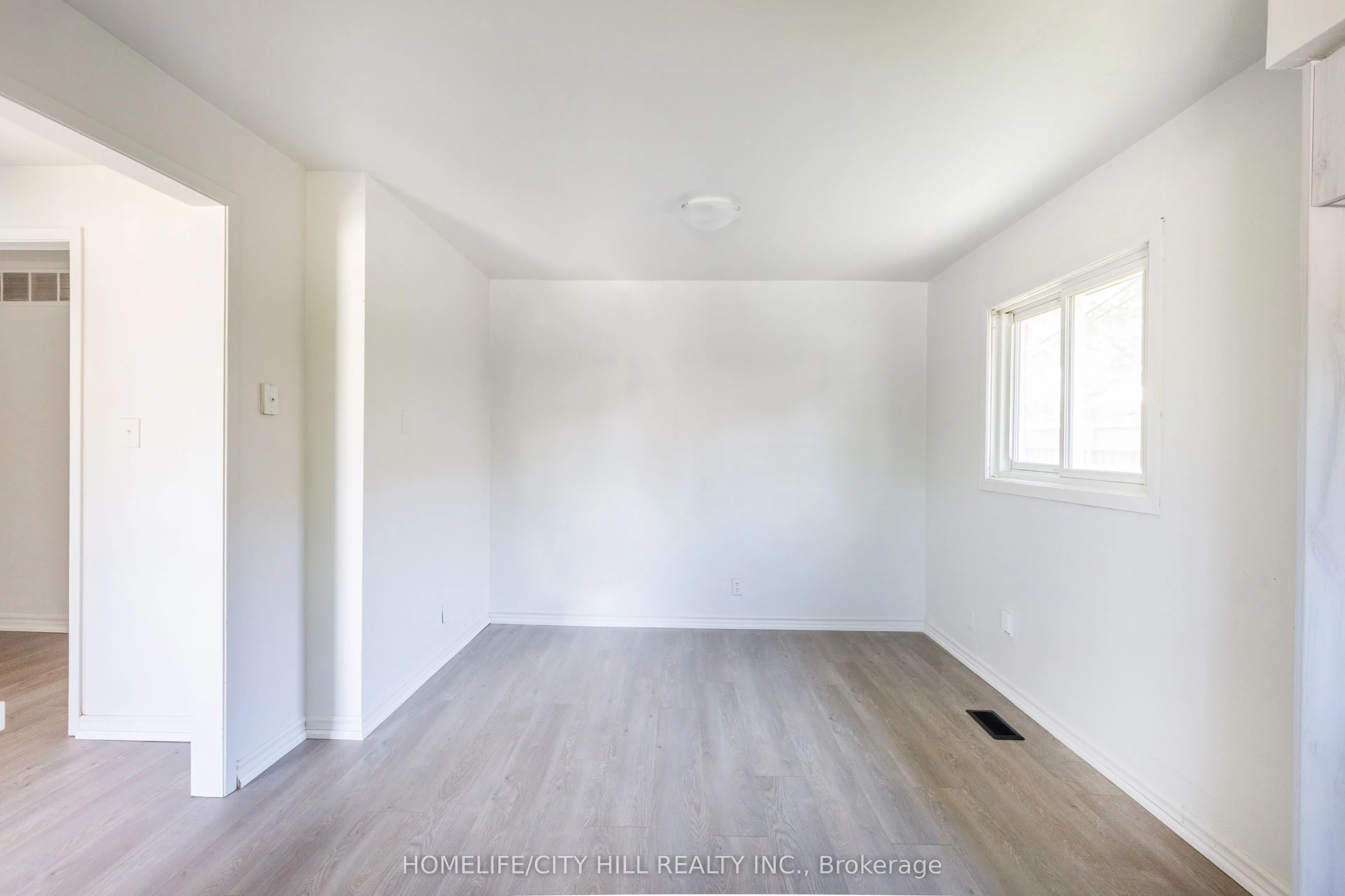 347 Hollywood Drive