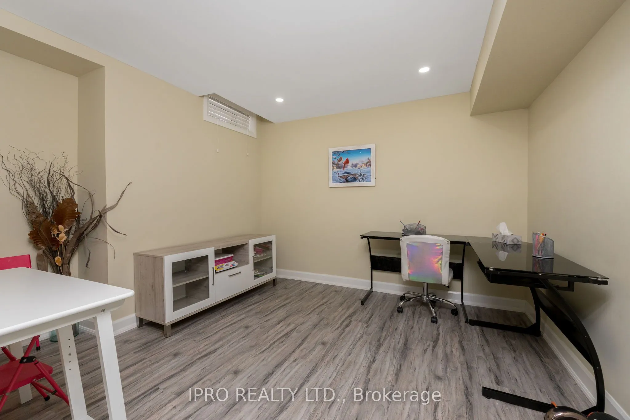 108 Zinnia Place
