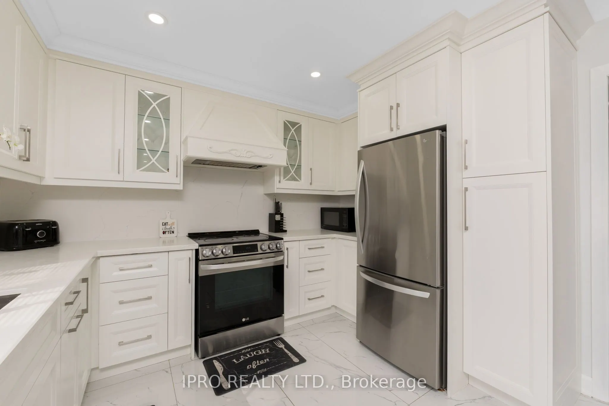 108 Zinnia Place
