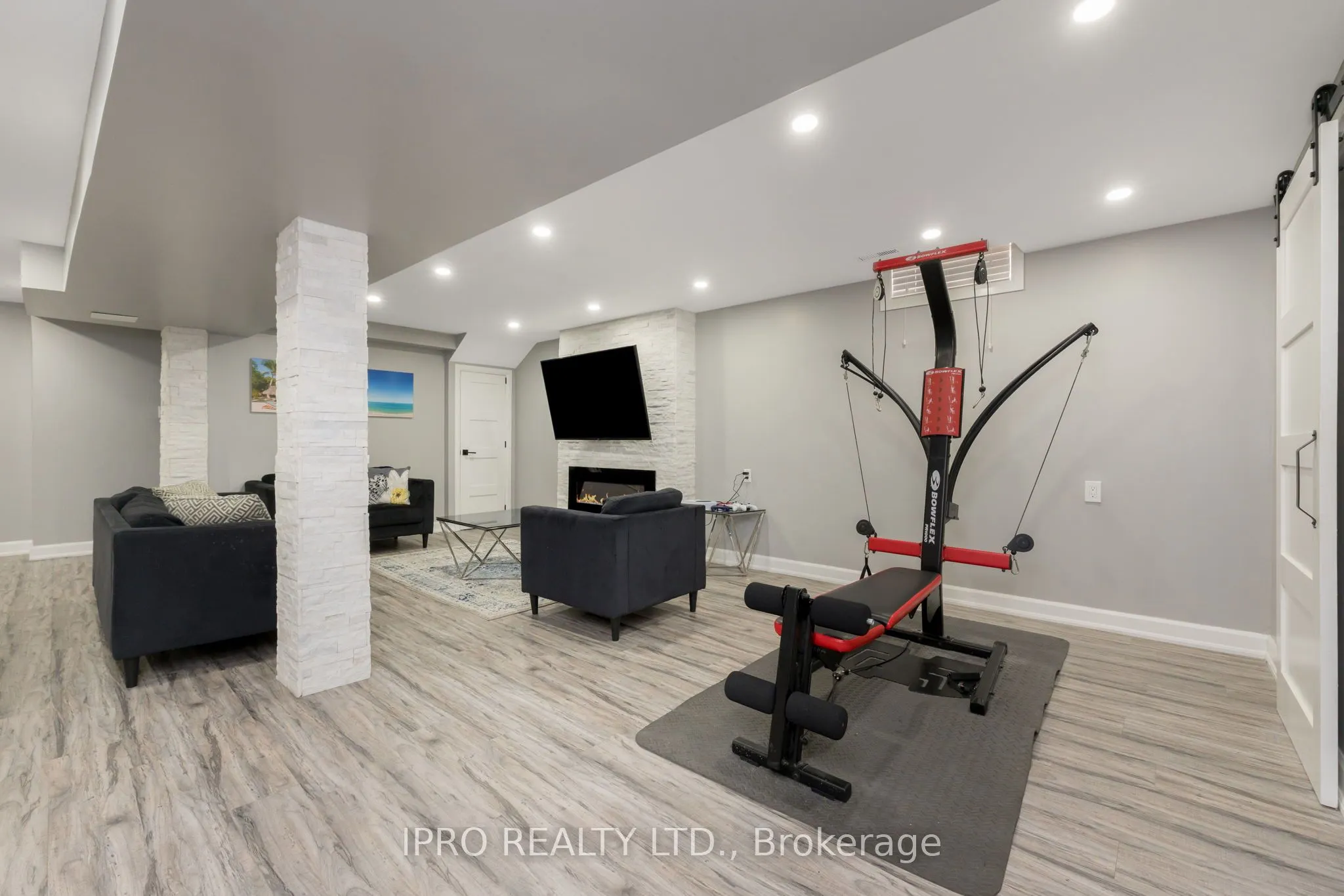 108 Zinnia Place