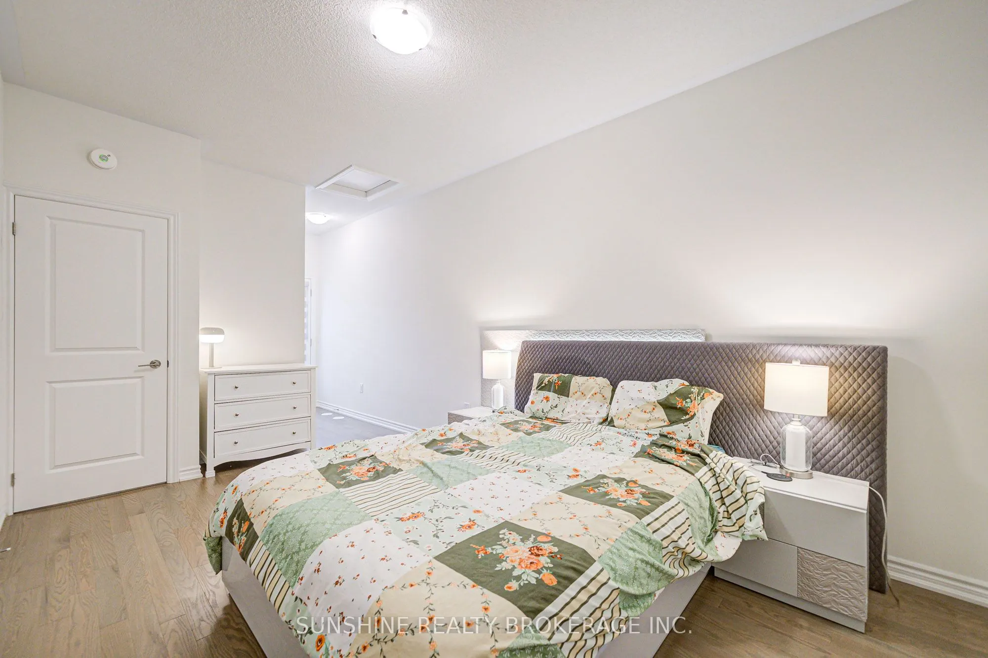 8 Mel Irving Drive