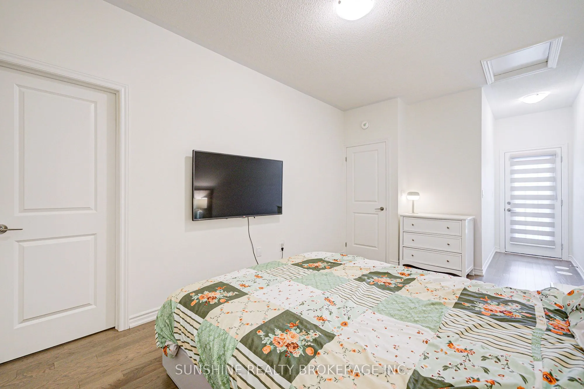 8 Mel Irving Drive