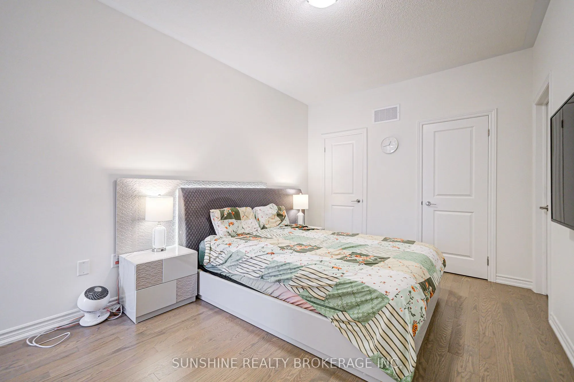 8 Mel Irving Drive
