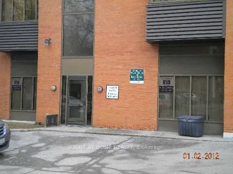 10168 Yonge Street, #204