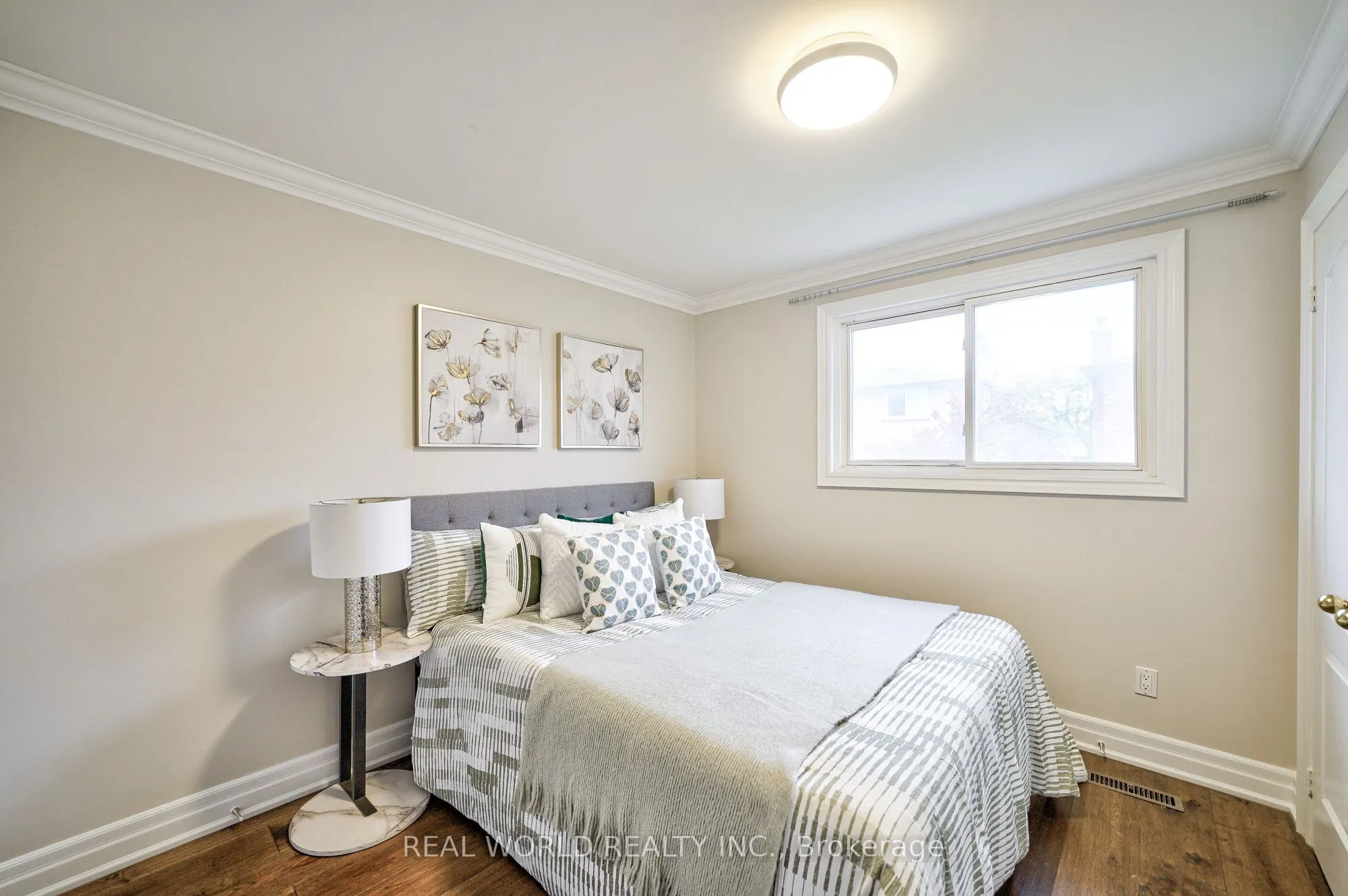 333 Glen Shields Avenue