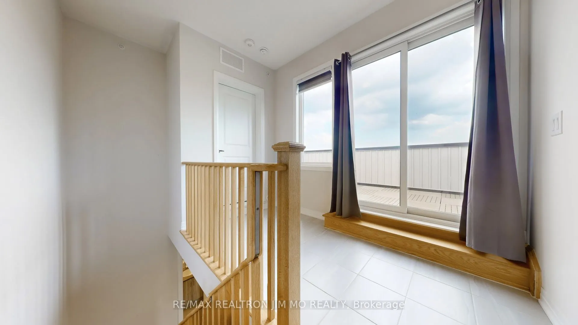 50 Baynes Way, #16