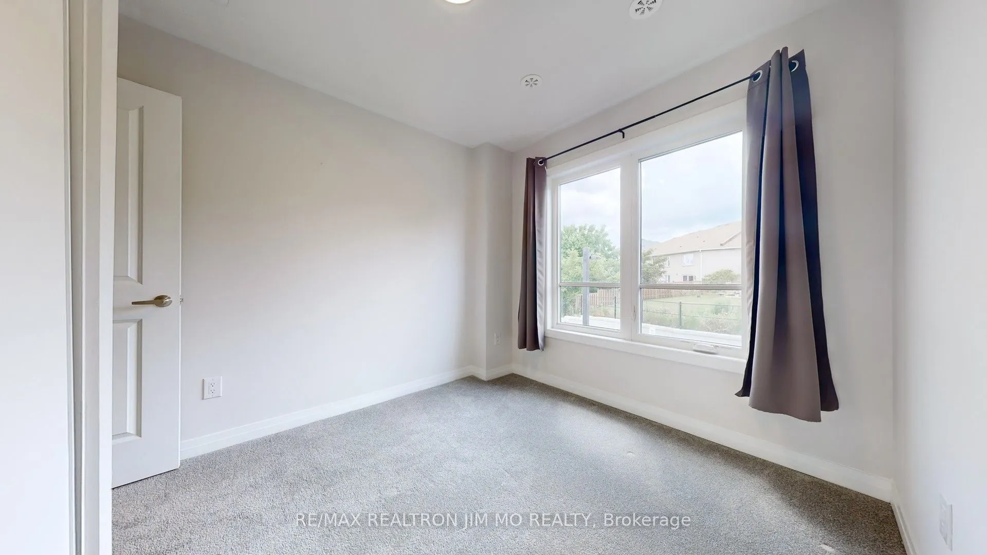 50 Baynes Way, #16