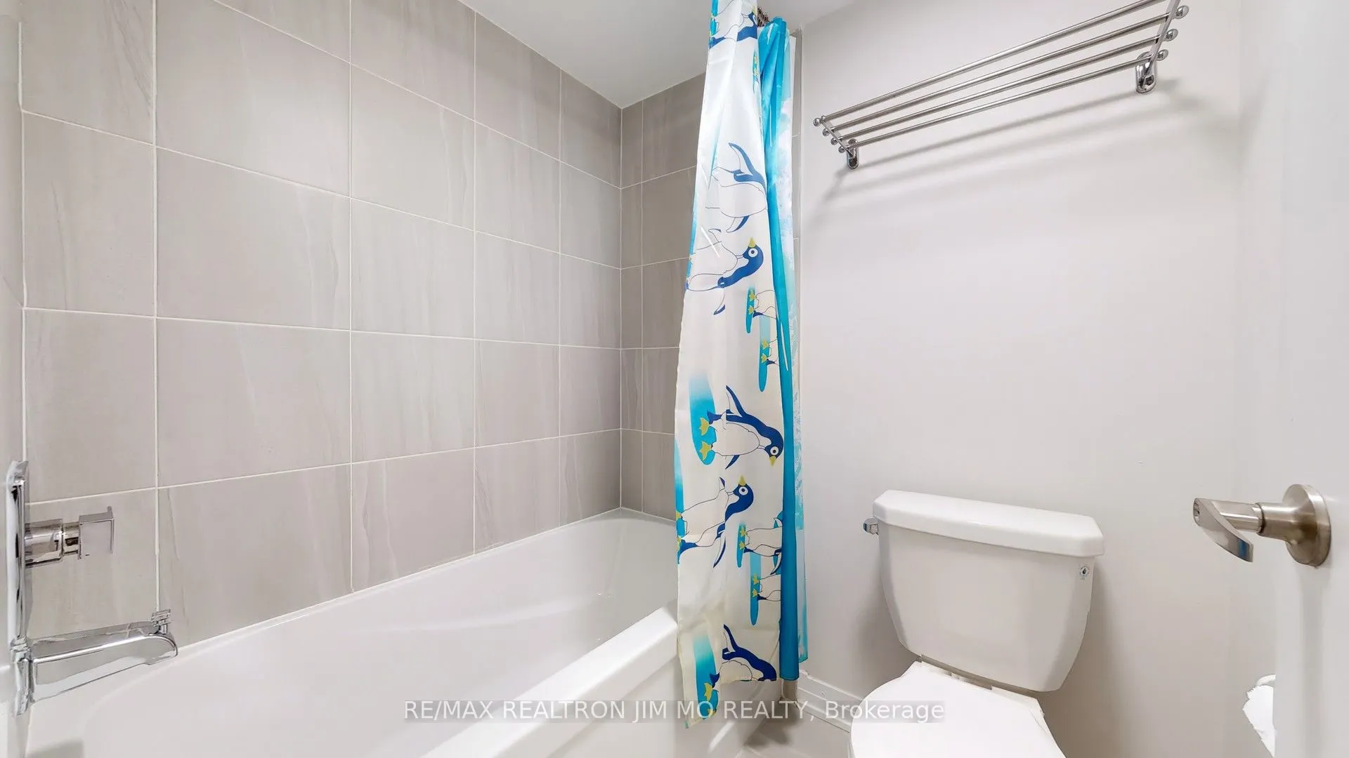 50 Baynes Way, #16