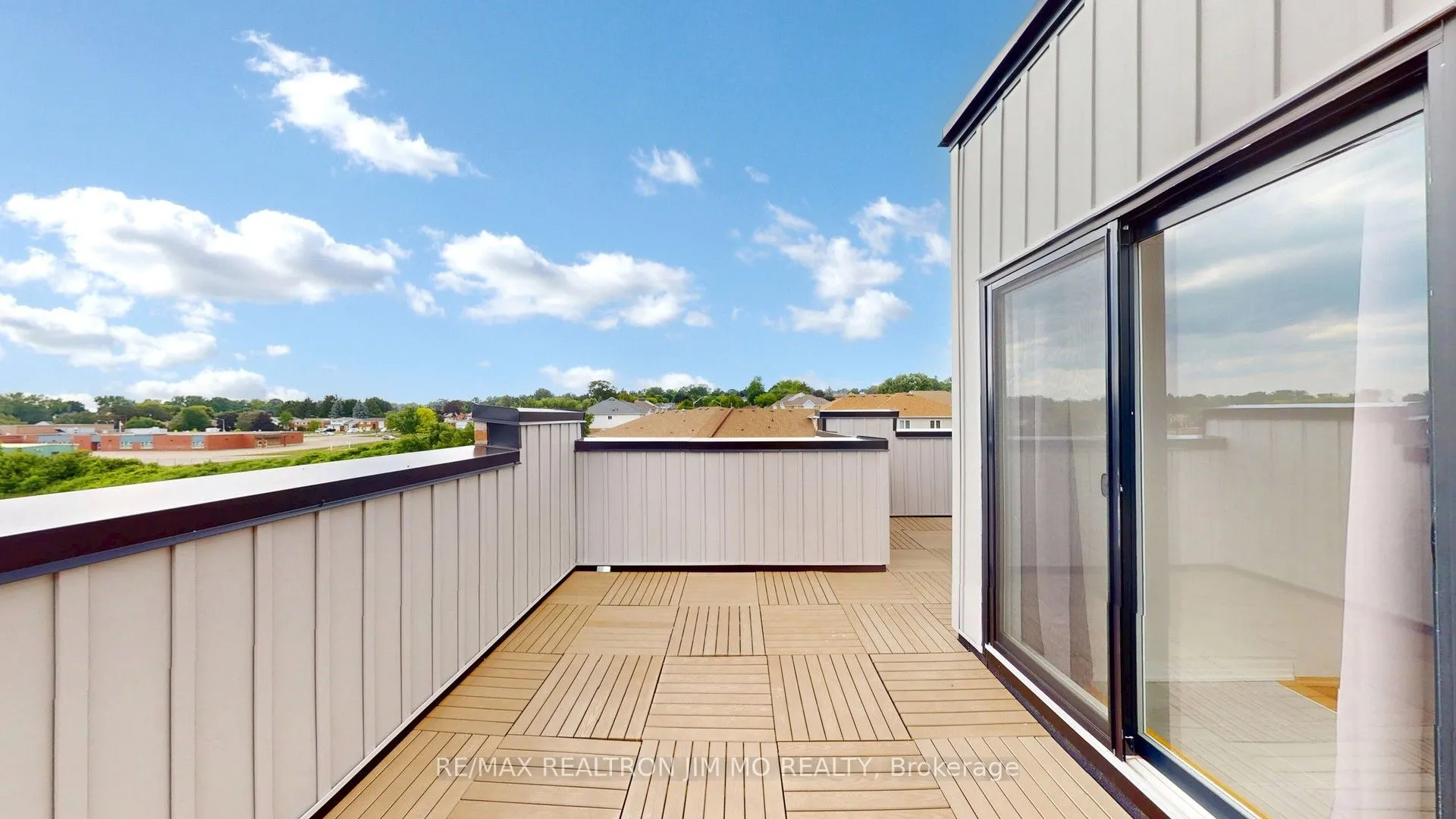 50 Baynes Way, #16