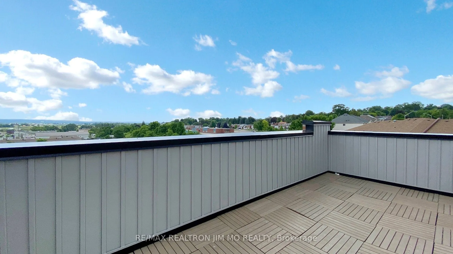 50 Baynes Way, #16