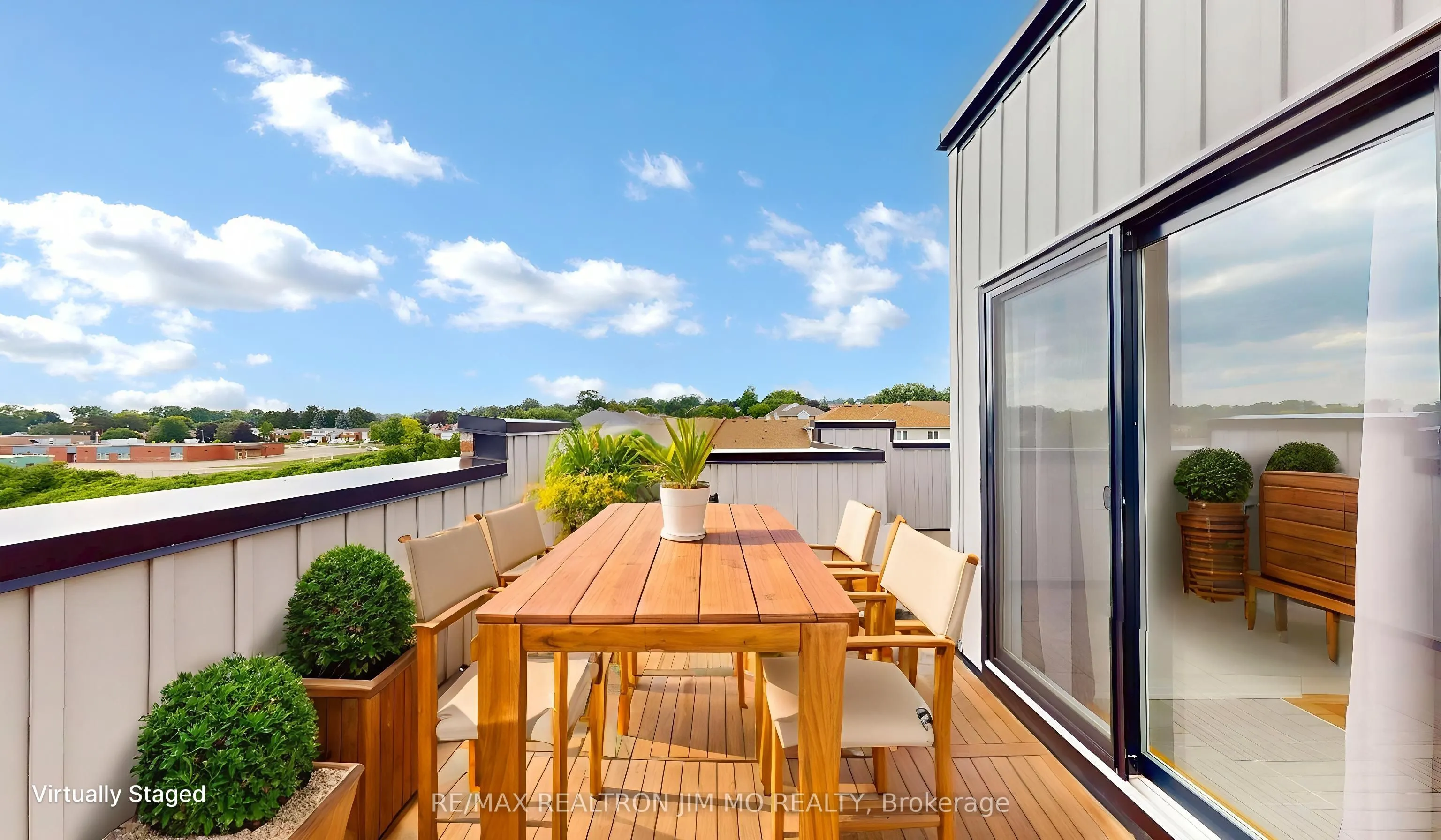 50 Baynes Way, #16